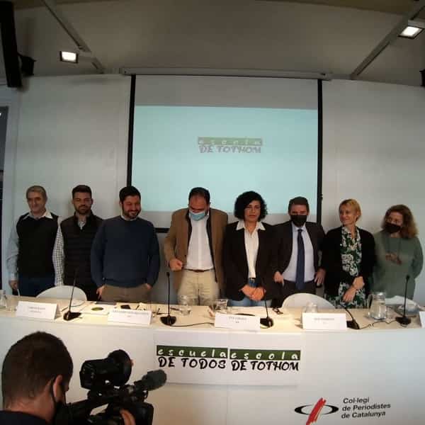 primer aniversario de escuela de todos