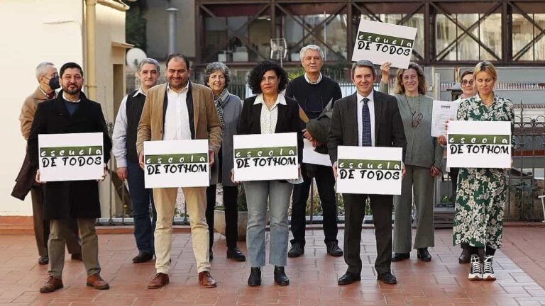 presentación de la plataforma Escuela de Todos en Barcelona
